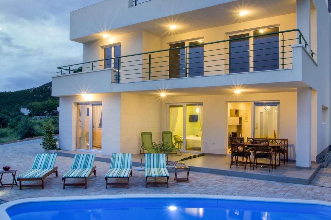 Lux Apartment Sandra Makarska Exterior photo